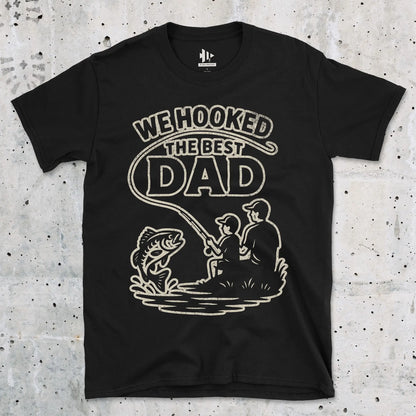 Black, We Hooked the Best Dad Tee – fish-room