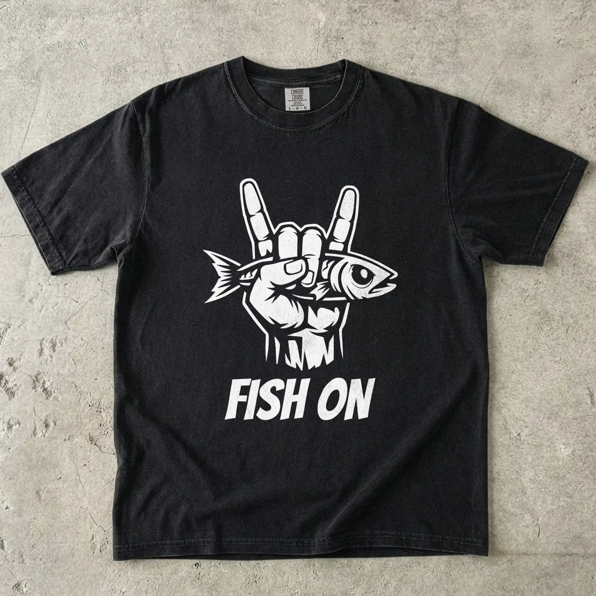 Black, Fish On – Rock Hand Fishing Tee – fish-room
