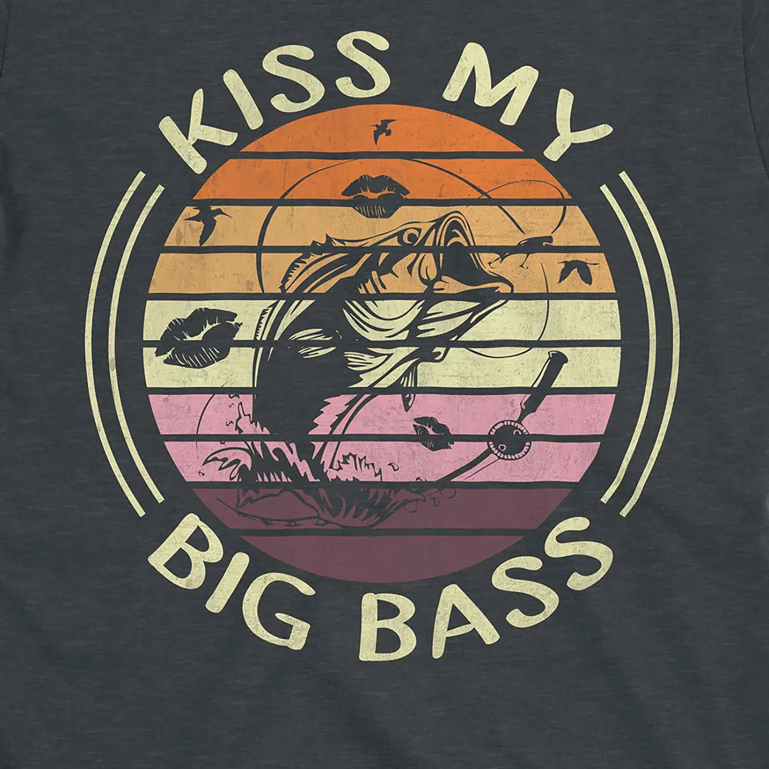 Dark Heather, Kiss My Bass Tee – fish-room