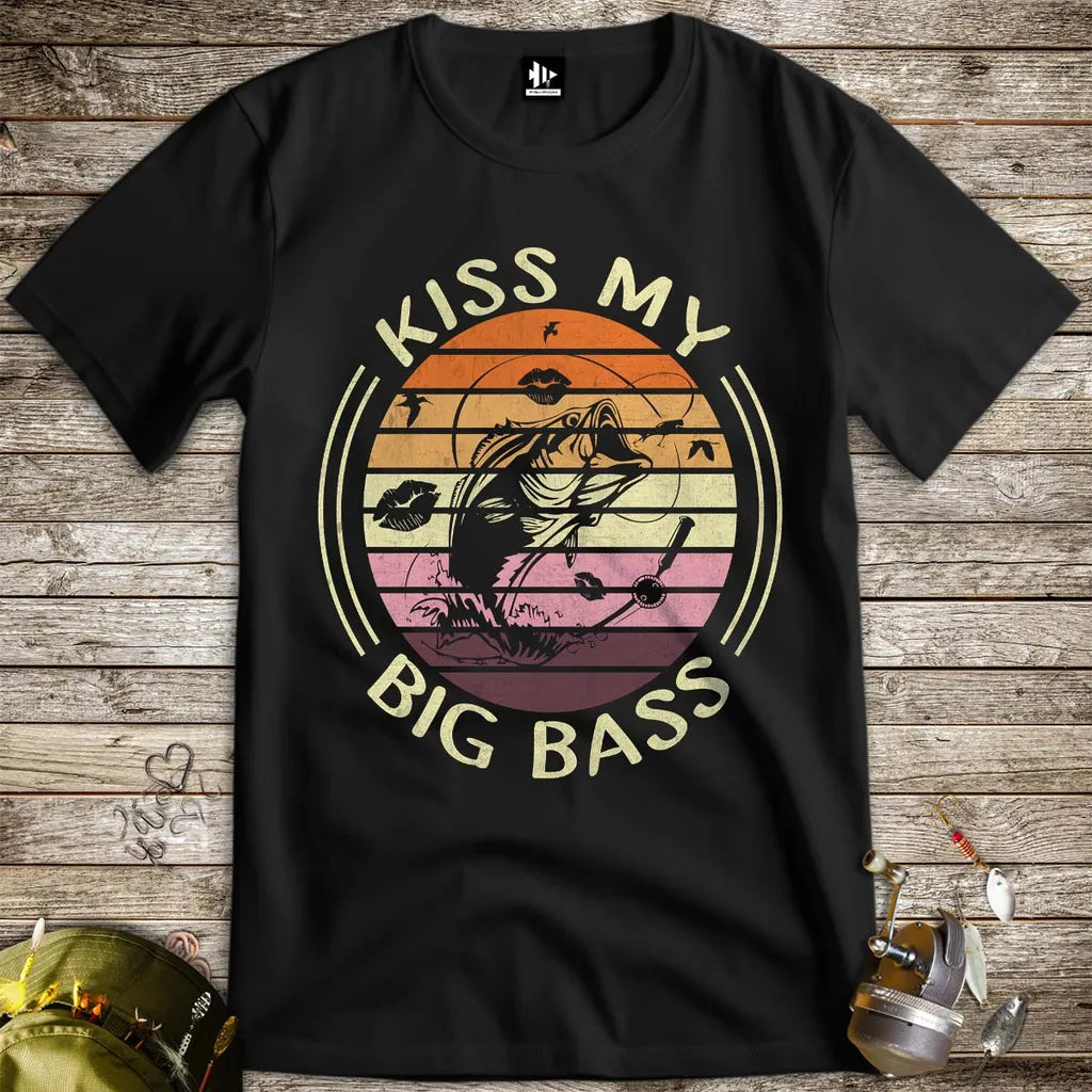 Kiss My Bass Tee - FISH - ROOM LLC
